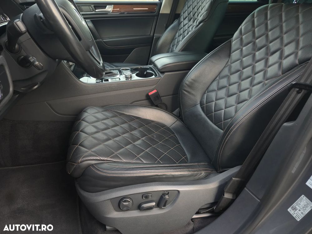 Volkswagen Touareg 3.0 V6 TDI SCR Blue Motion DPF Automatik Executive Edition - 24