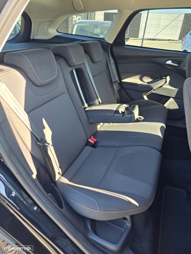 Ford Focus SW 1.0 SCTi Titanium Best - 9