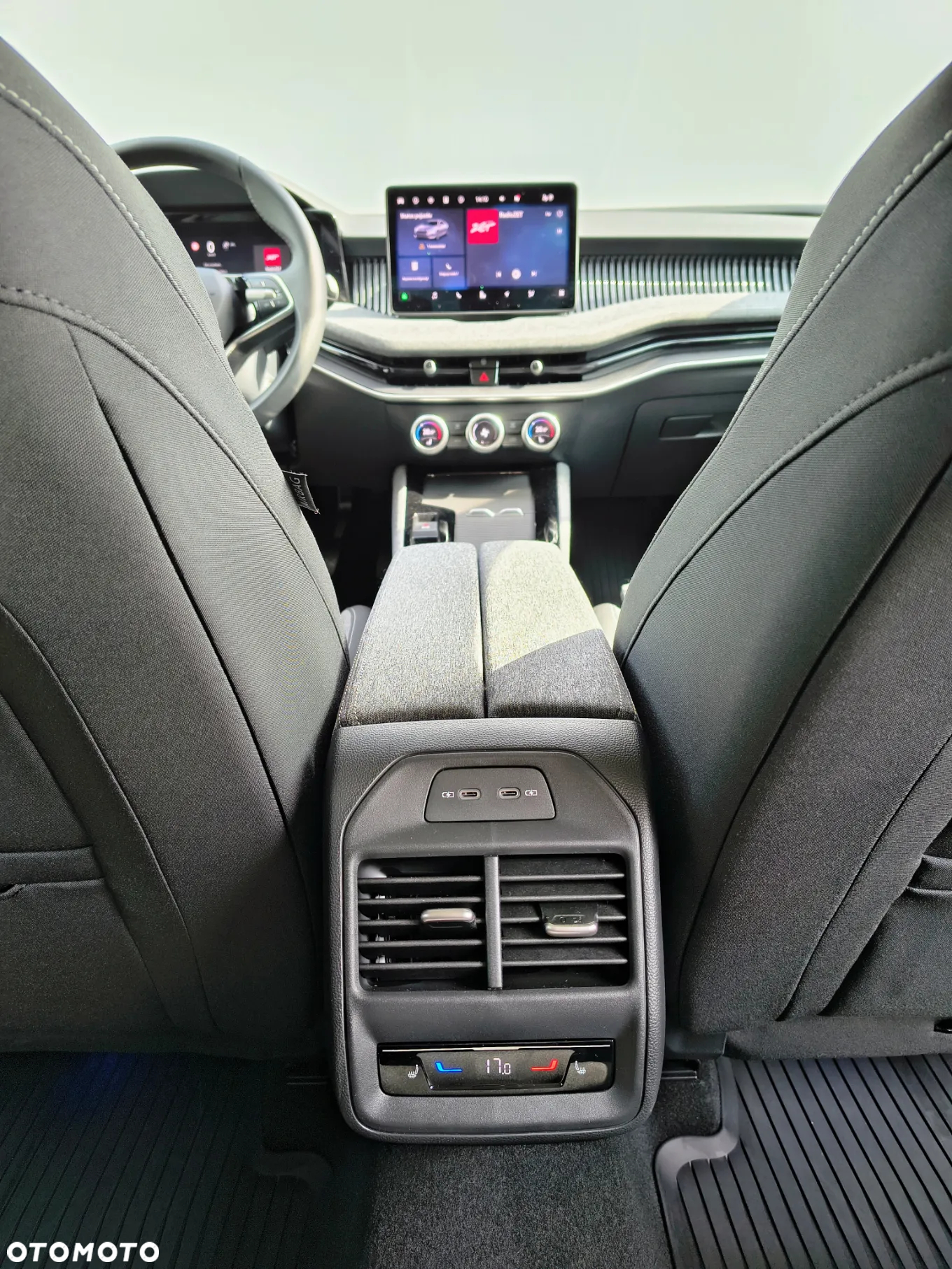 Skoda Superb 2.0 TSI 4x4 Selection DSG - 17