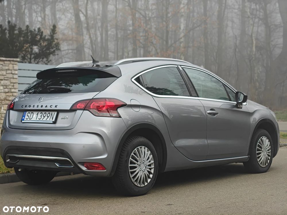DS Automobiles DS 4 Crossback - 15