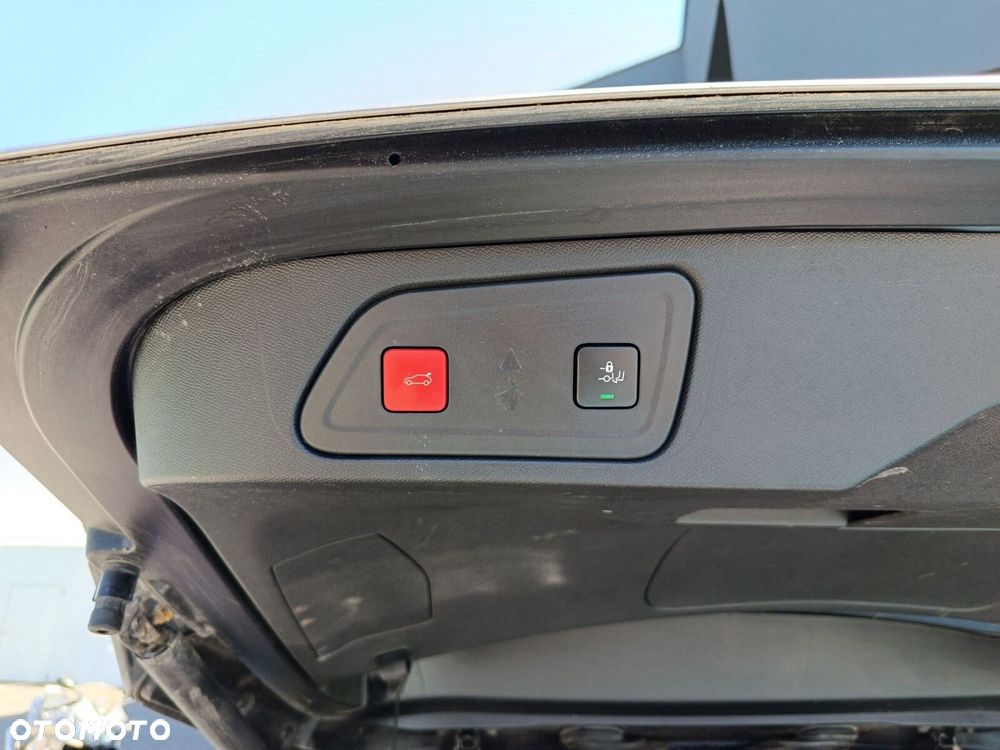 Citroën C5 Aircross 1.6 PureTech Shine EAT8 - 14