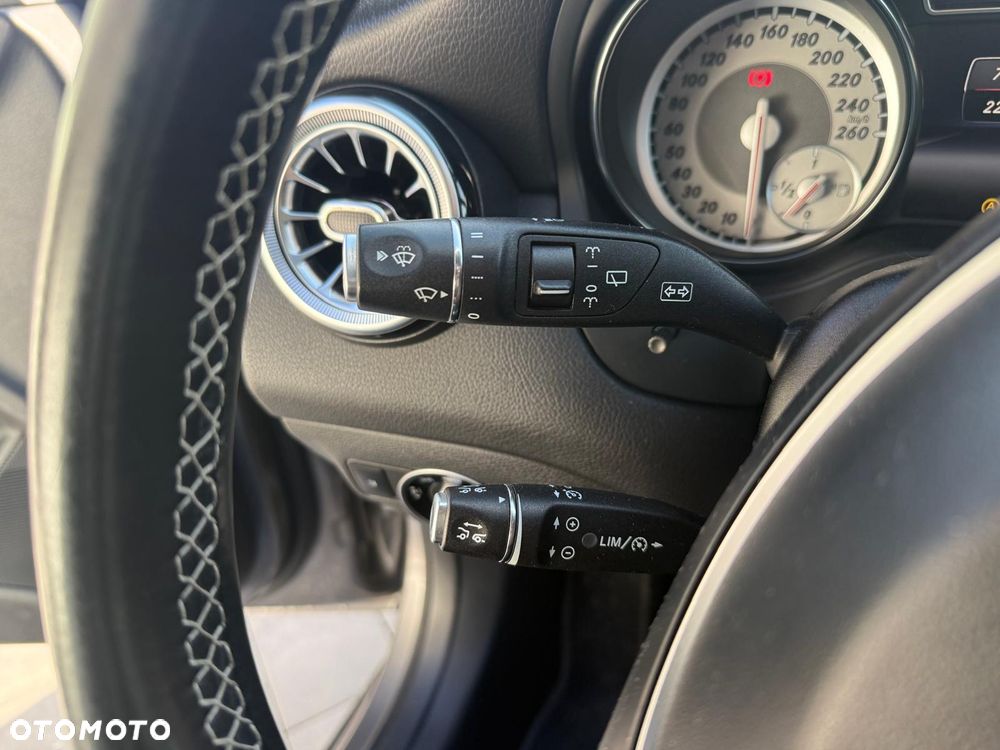 Mercedes-Benz CLA 220 d 7G-DCT SCORE - 15