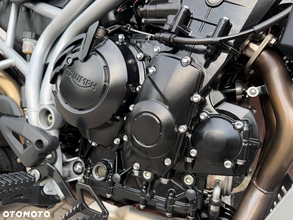 Triumph Tiger - 28