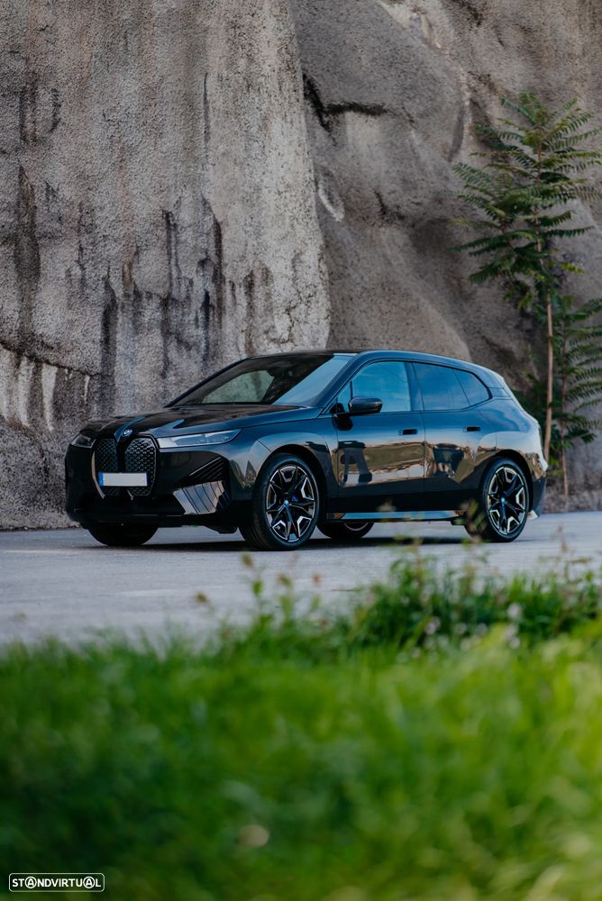 BMW Ix