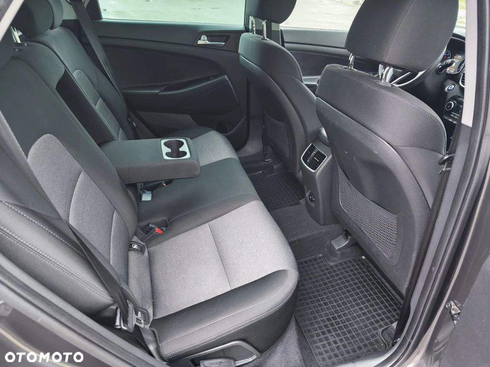 Hyundai Tucson 1.6 GDI BlueDrive Classic 2WD - 27