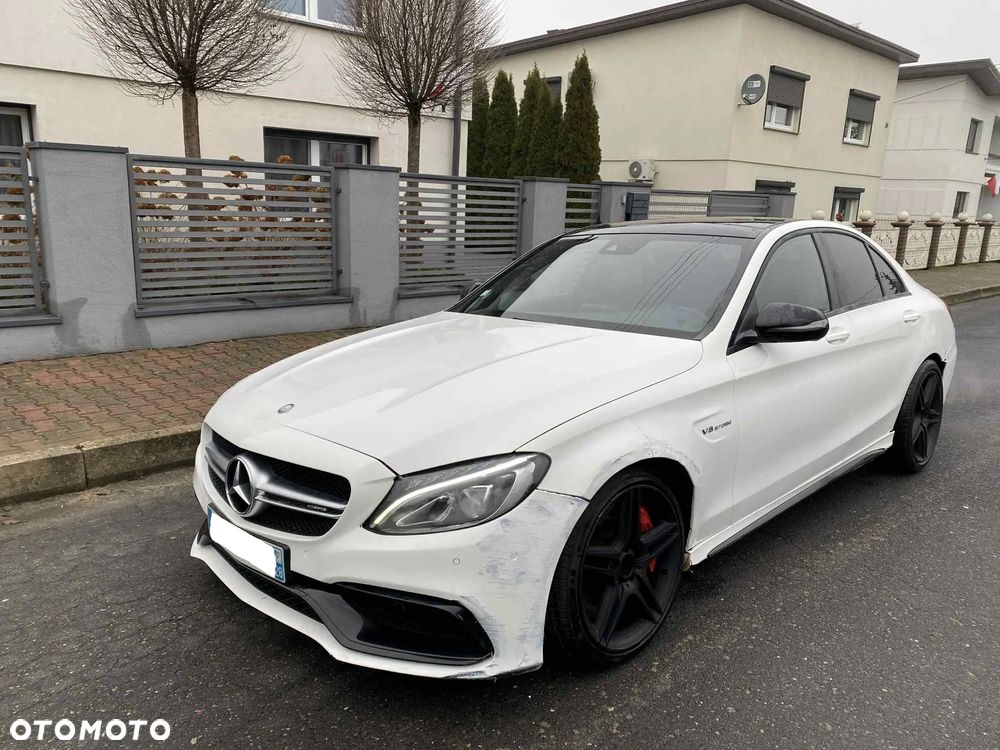 Mercedes-Benz Klasa C AMG 63 S AMG Speedshift 7G-MCT - 7