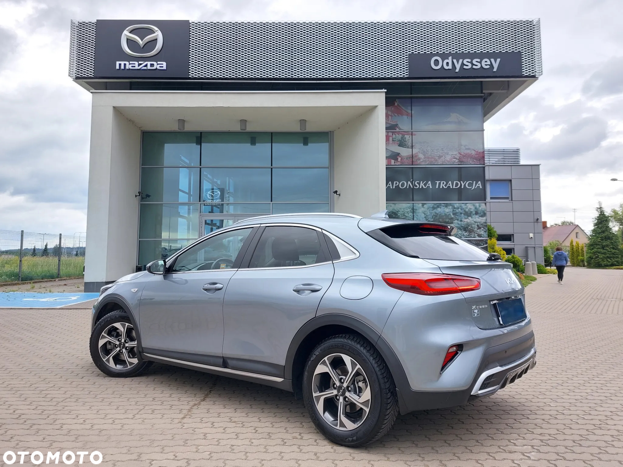 Kia XCeed 1.5 T-GDI M DCT - 4