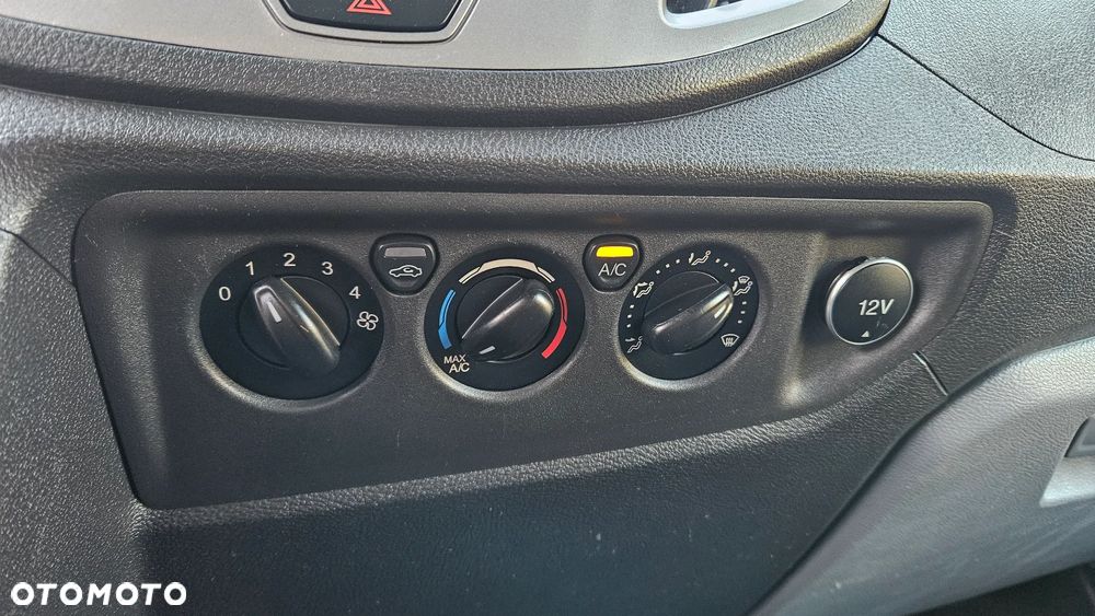 Ford Transit 2,0TDCI 130KM L2H2 Sredni 124 TYS.KM!!! Super Stan Klima Webasto Led Parktronik - 22