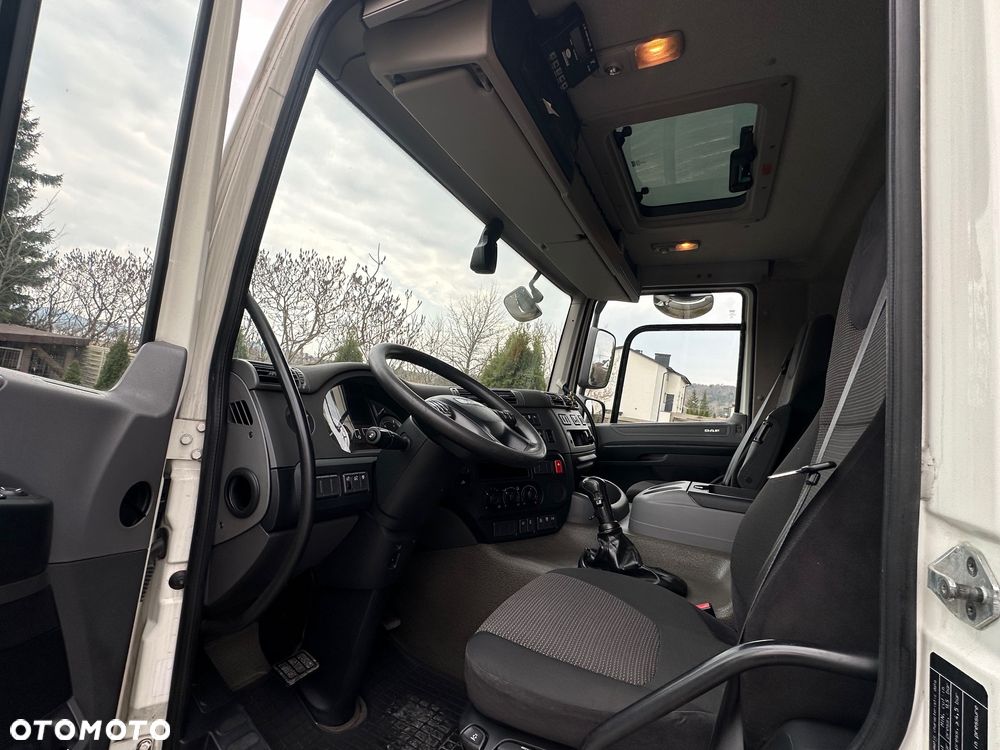 DAF CF 370 2017 r.  Chłodnia + Winda EURO 6 - 8