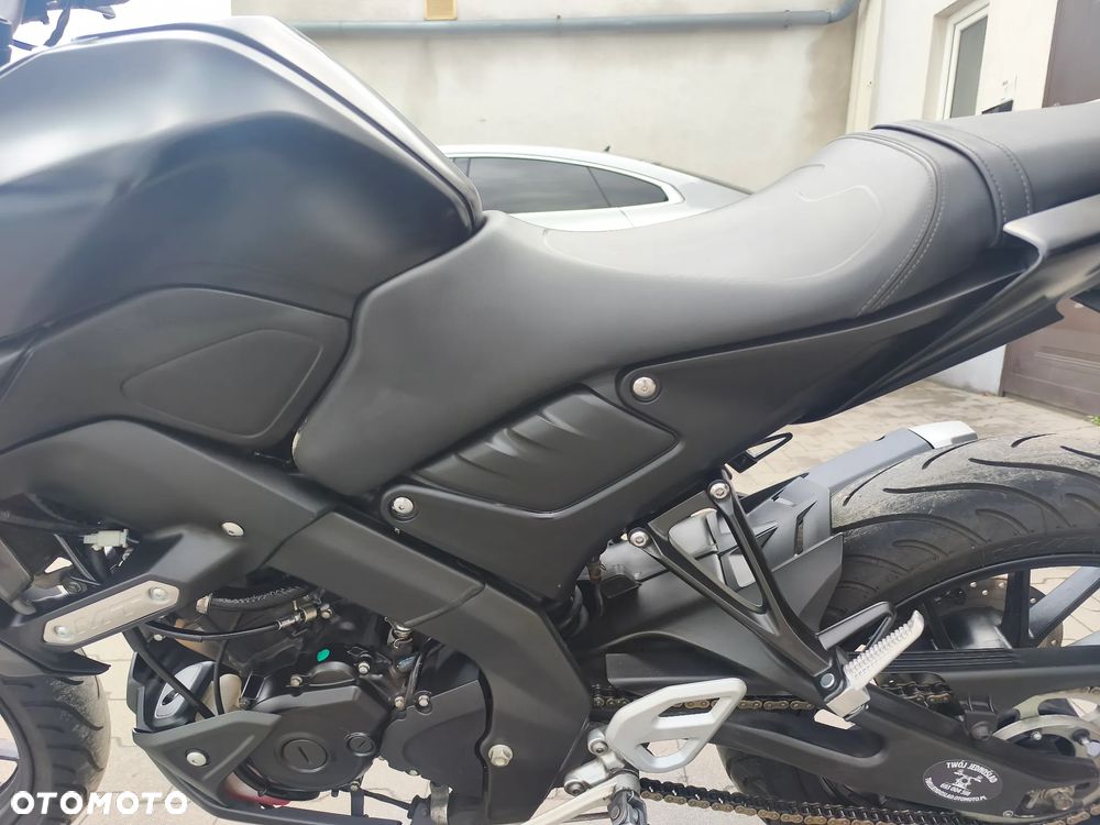 Yamaha MT - 12