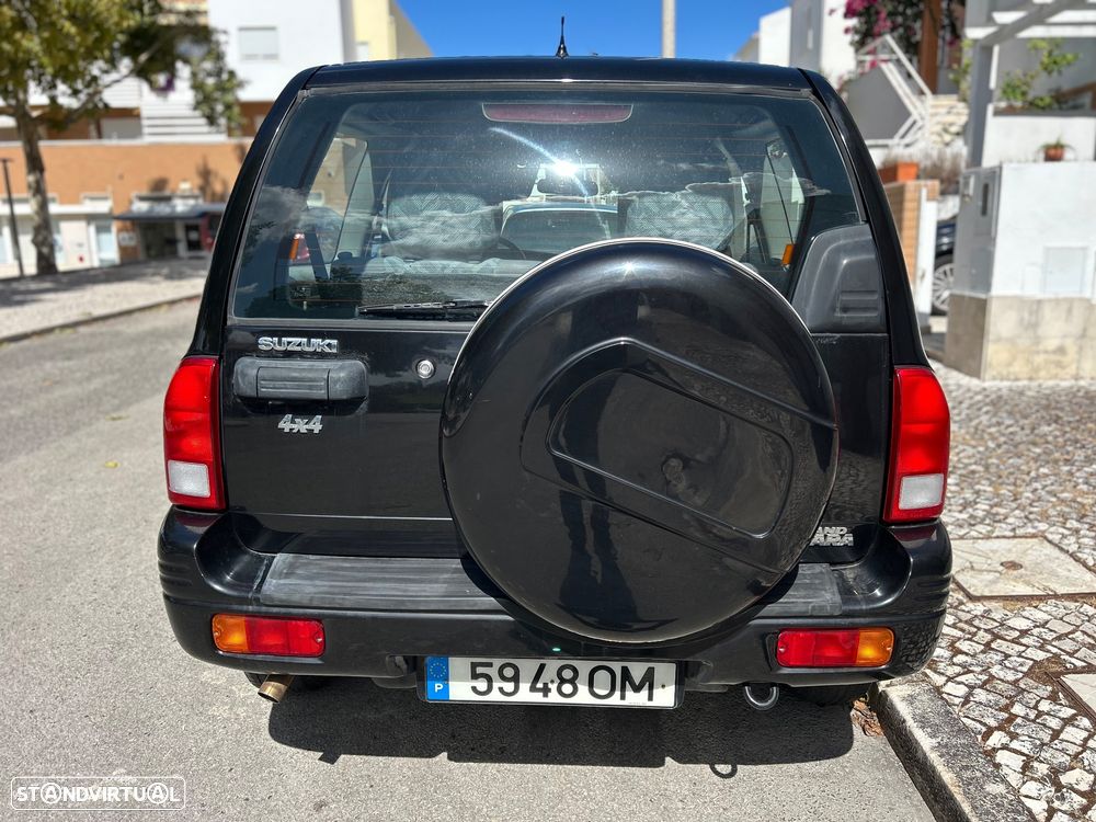 Suzuki Grand Vitara Metal Top 1.6 L - 18
