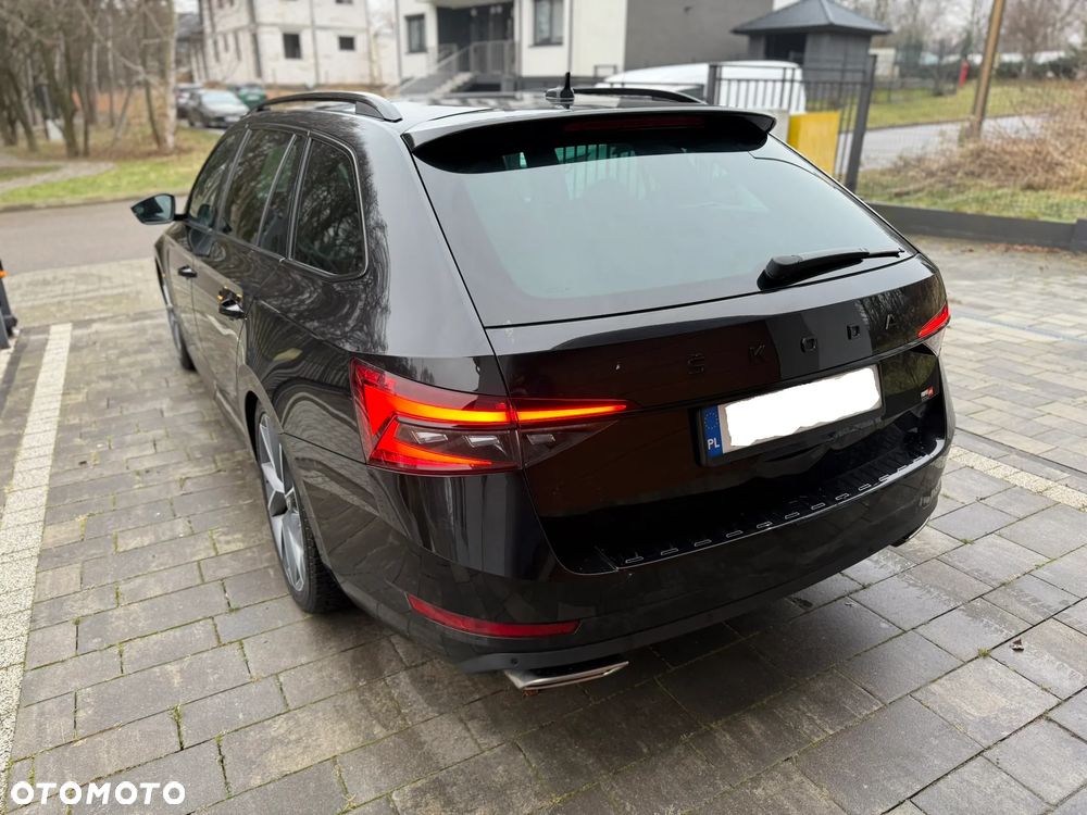 Skoda Superb 2.0 TSI 4x4 DSG Sportline - 5