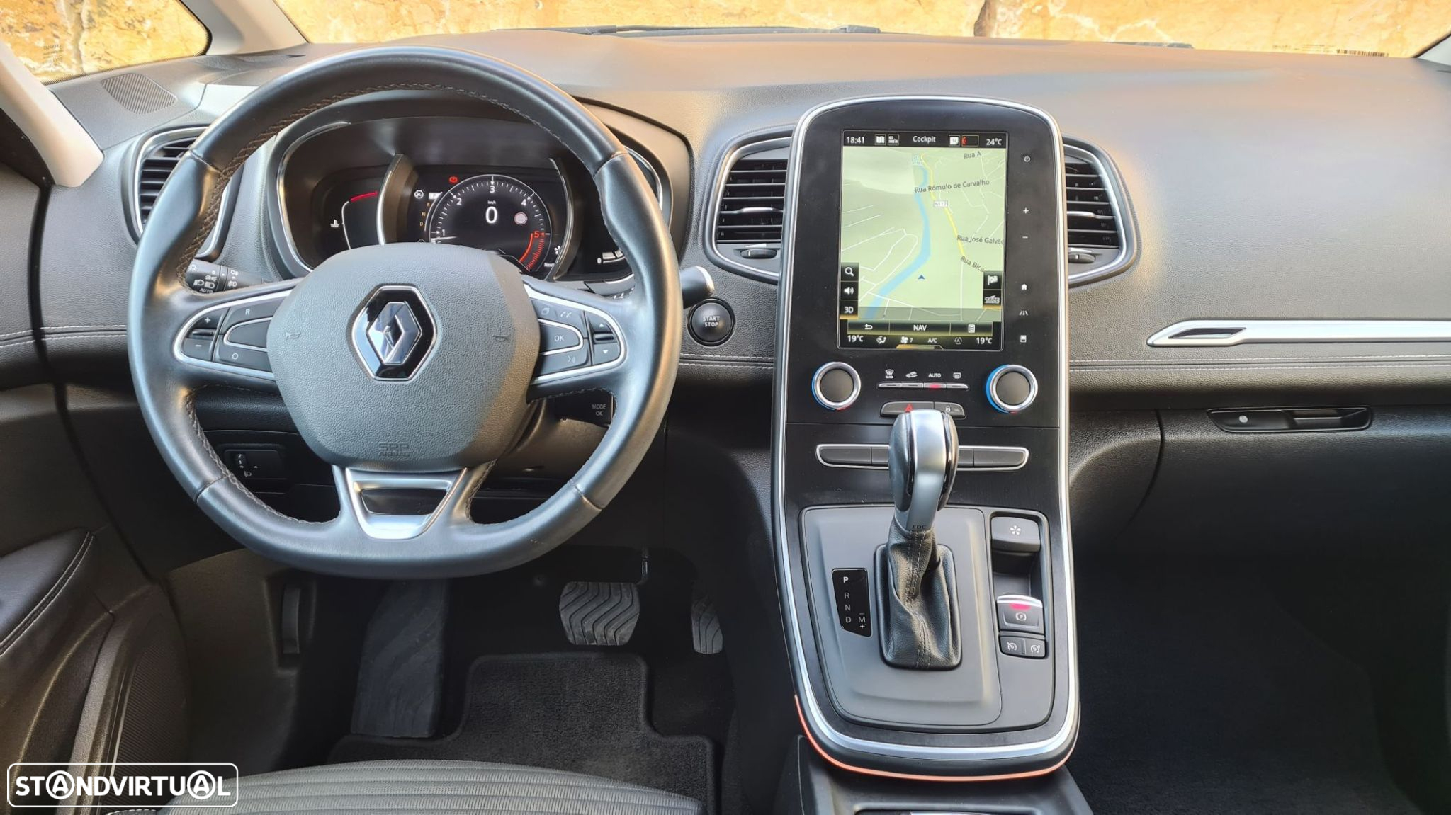 Renault Grand Scénic - 11