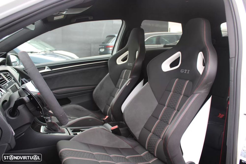 VW Golf GTI Clubsport DSG - 17