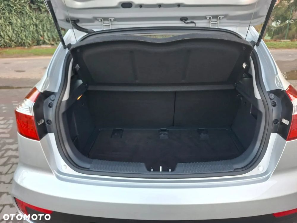 Kia Rio 1.2 Dream-Team Edition - 22