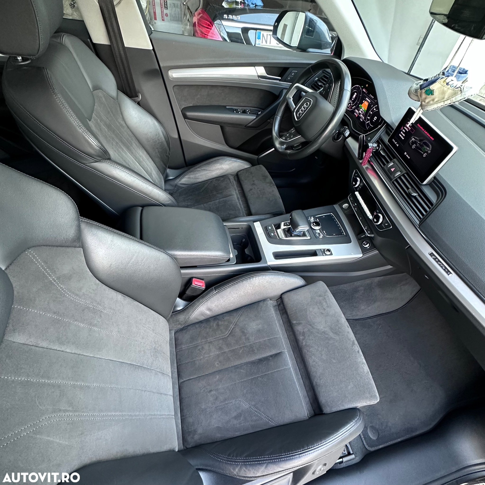 Audi Q5 50 TFSI e quattro S tronic sport - 8