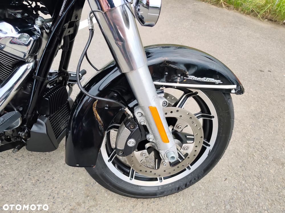 Harley-Davidson Touring Road King - 28