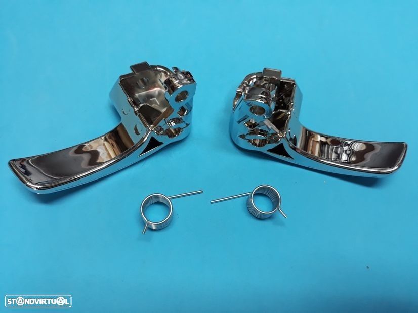 puxador de porta Nissan Navara D40  NOVOS - 2