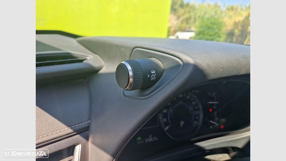 Lexus UX 250h Executive - 13