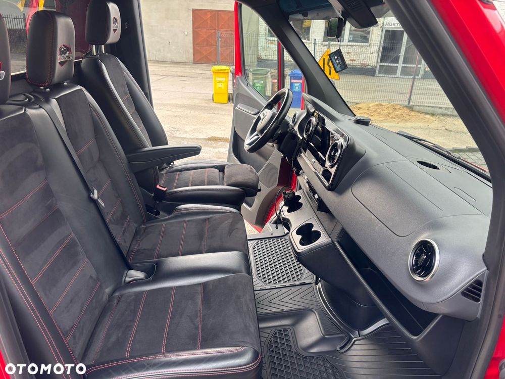Mercedes-Benz Sprinter 319 3.0 v6 - 31