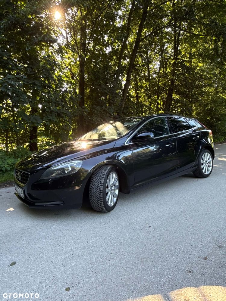 Volvo V40 D2 - 2