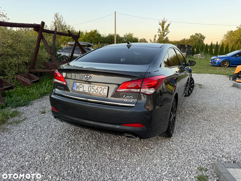 Hyundai i40 Kombi 1.7 CRDi Premium - 2