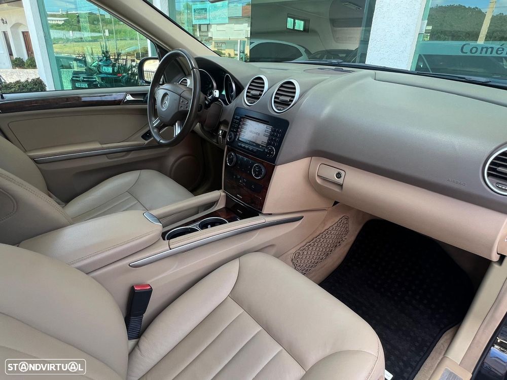Mercedes-Benz ML 320 CDI - 26
