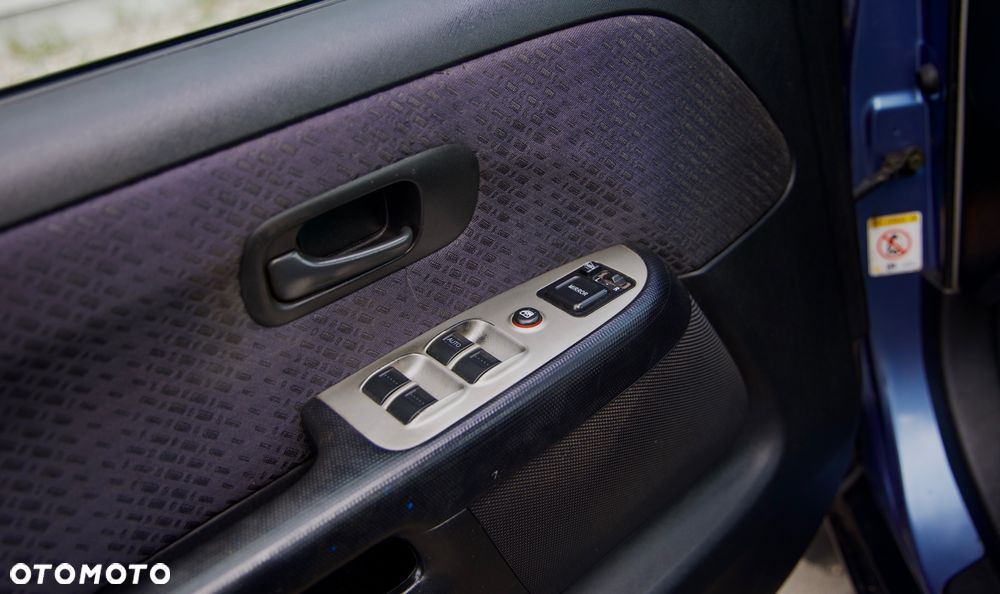 Honda CR-V 2.0i LS - 9