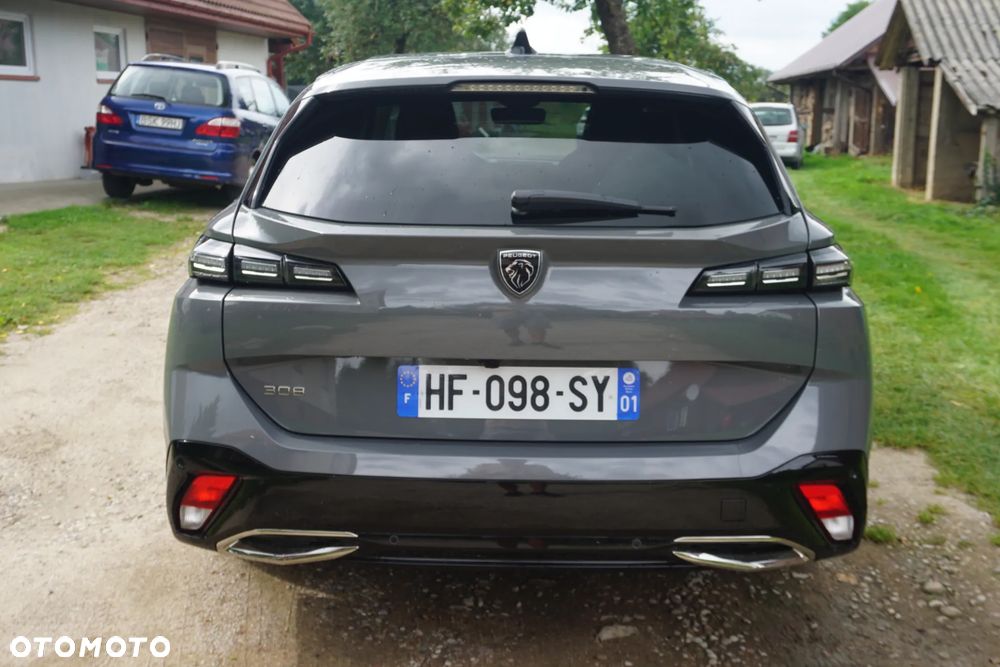 Peugeot 308 1.2 mHEV Allure S&S e-DCS6 - 7