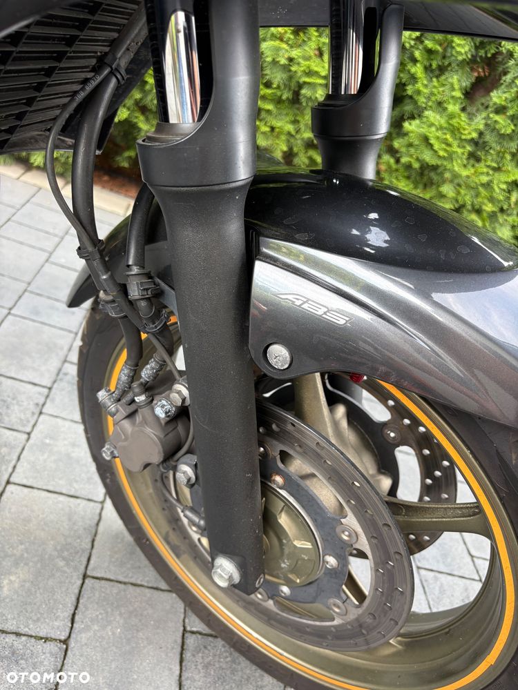 Yamaha XJ - 7