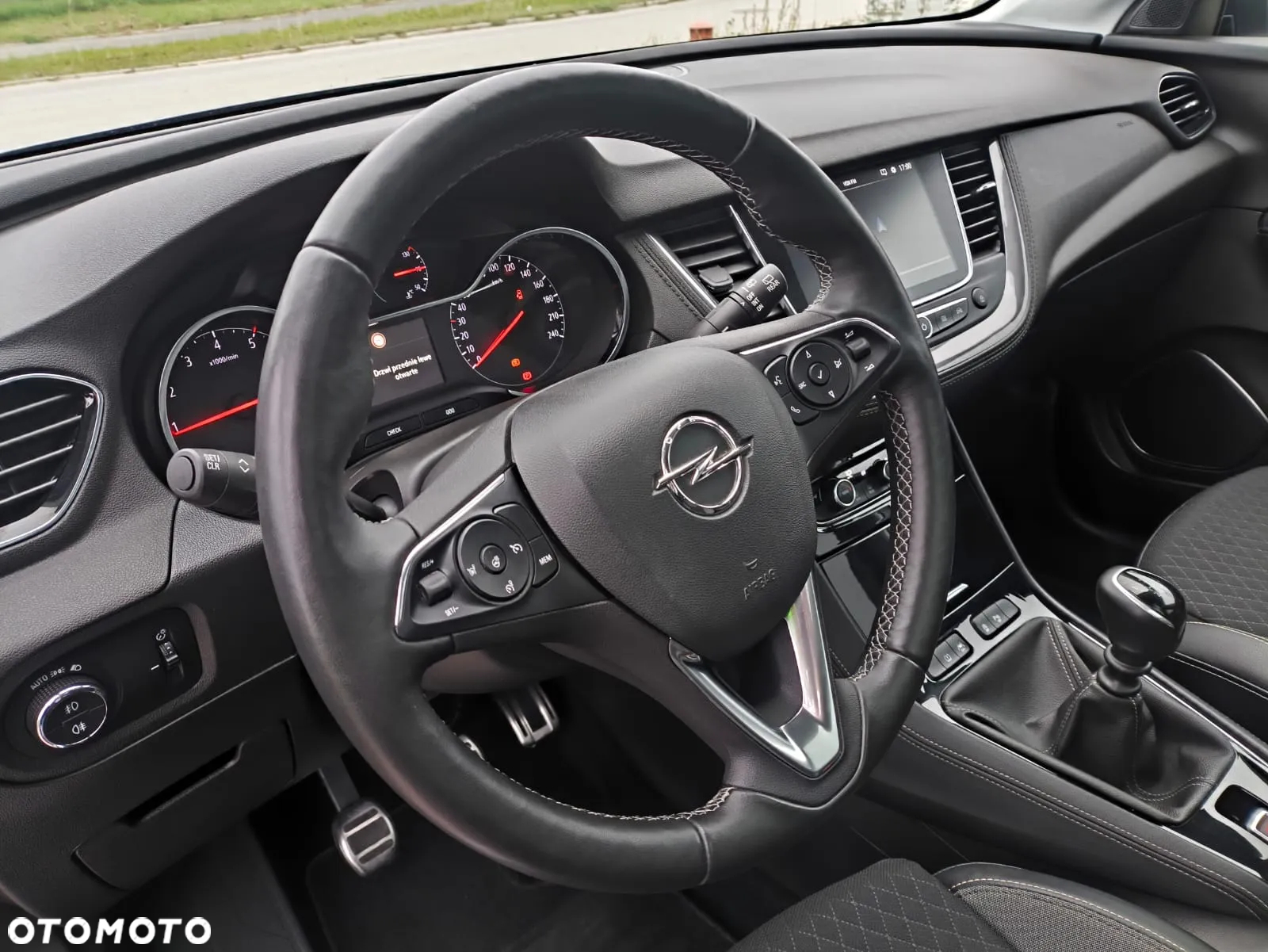 Opel Grandland X 1.5 D Start/Stop Business INNOVATION - 26