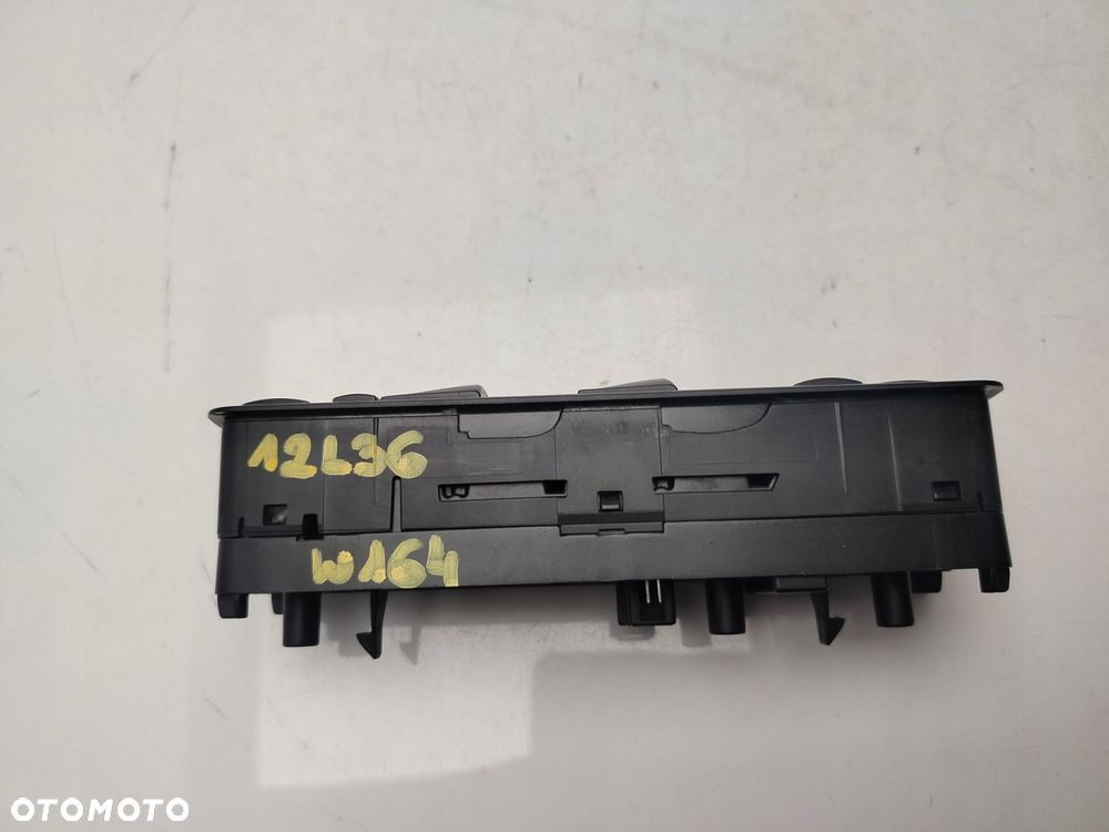 mercedes w164 05r- panel sterowania szyb - 3