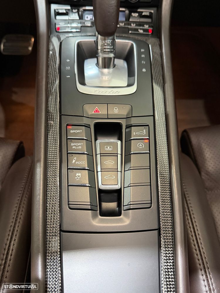 Porsche 911 (991) Turbo S - 43