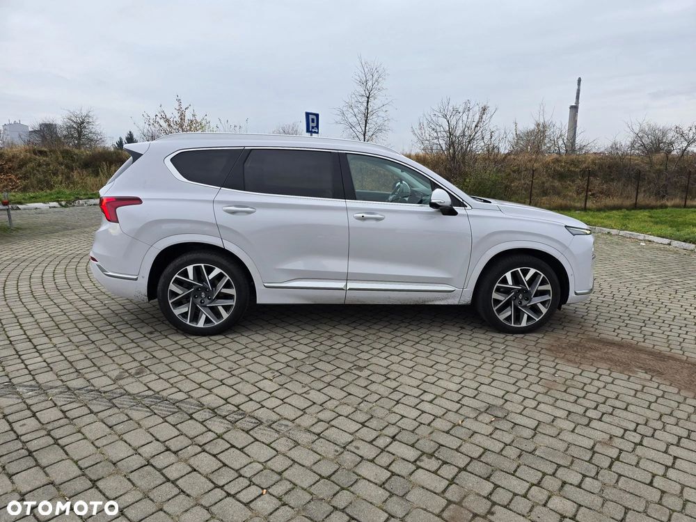 Hyundai Santa Fe - 4
