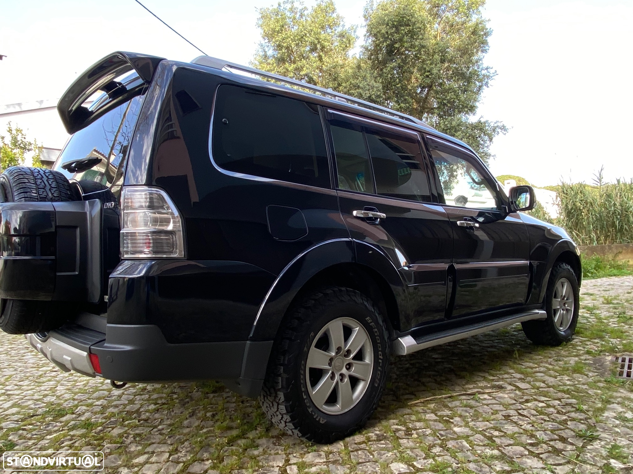 Mitsubishi Pajero 3.2 DI-D Intense CA FPF - 17