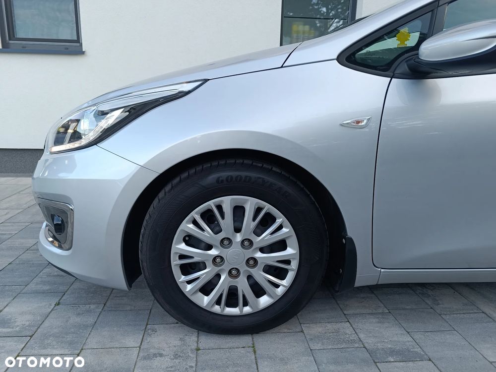 Kia Ceed 1.4 CRDi M - 10