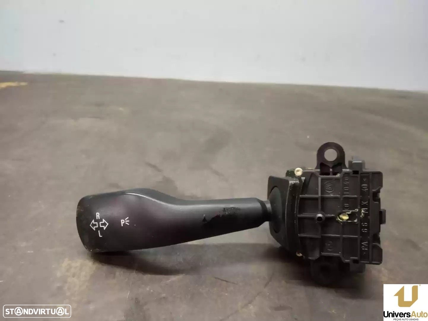 COMANDO PISCAS BMW 3 COMPACT 2020 -8363662 - 1