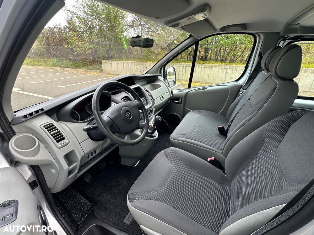 Opel Vivaro - 6