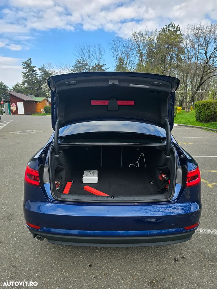 Audi A4 2.0 TDI S tronic - 8