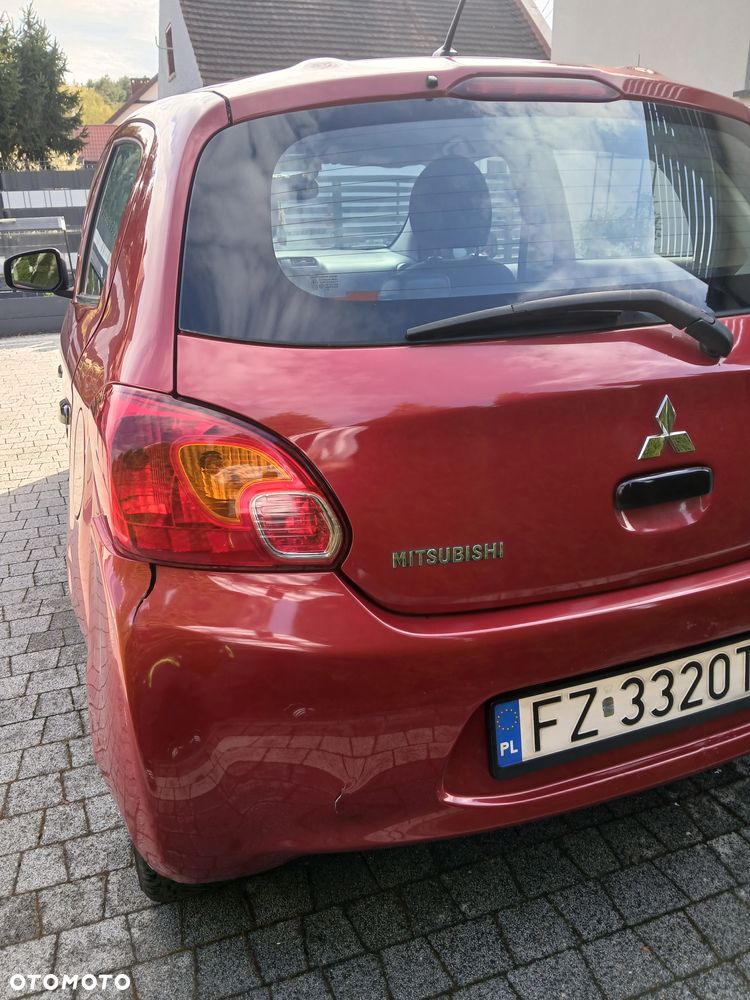 Mitsubishi Space Star 1.0 - 12