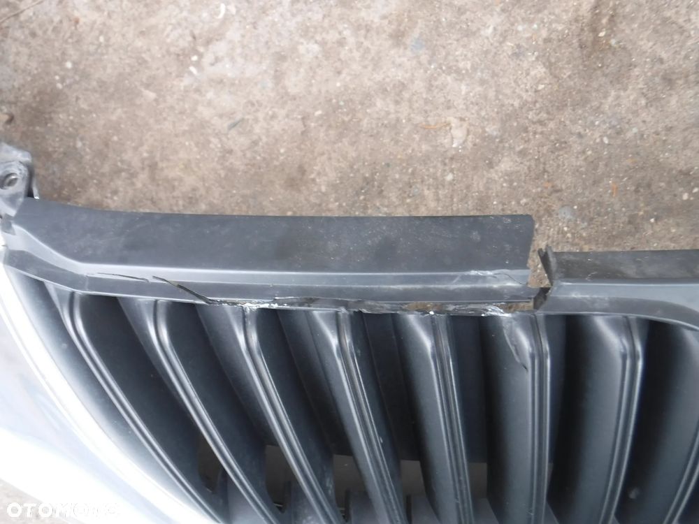 Skoda Superb II 2 zderzak przod LF8L - 6