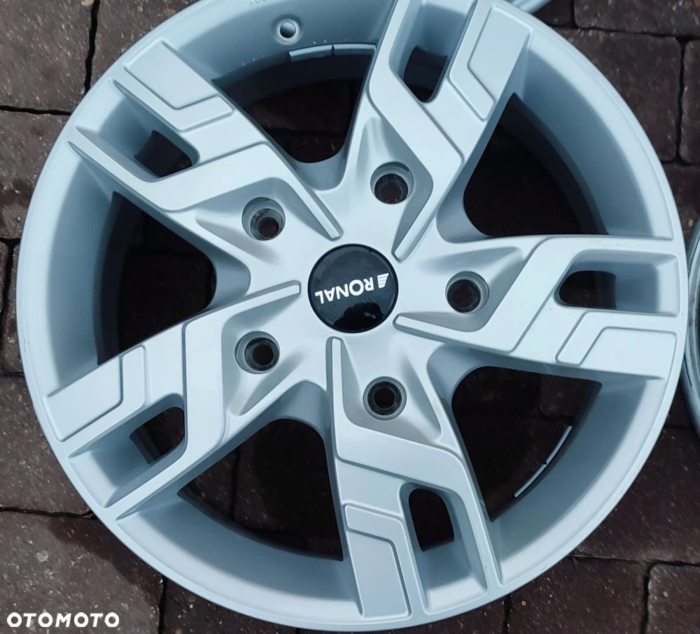 Felgi Aluminiowe Ronal Ford Transit Custom Tourneo Custom 17Cali 5x160 7Jx17 Et53 Ø65,1mm - 2
