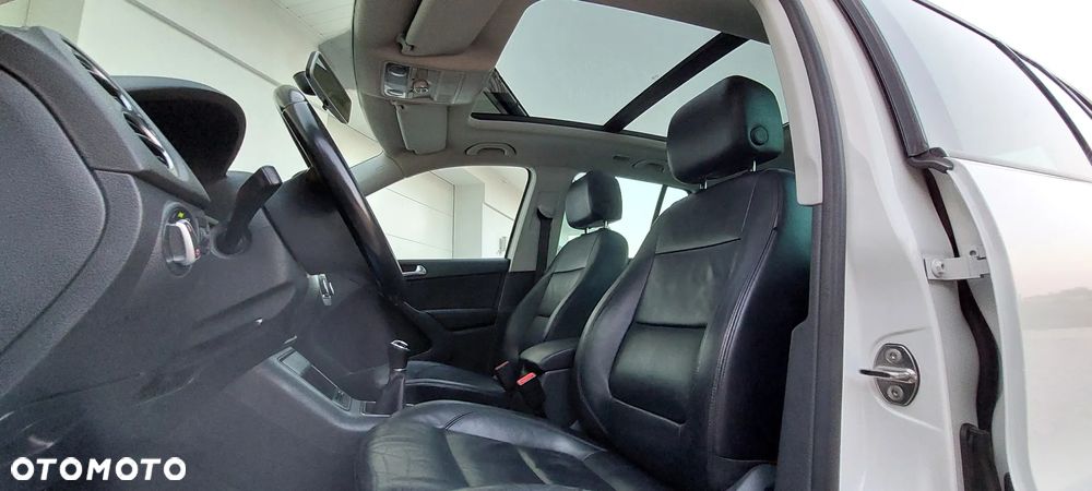 Volkswagen Tiguan 1.4 TSI BlueMotion Technology Exclusive - 19