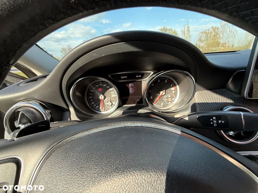 Mercedes-Benz GLA 180 7G-DCT Style - 9