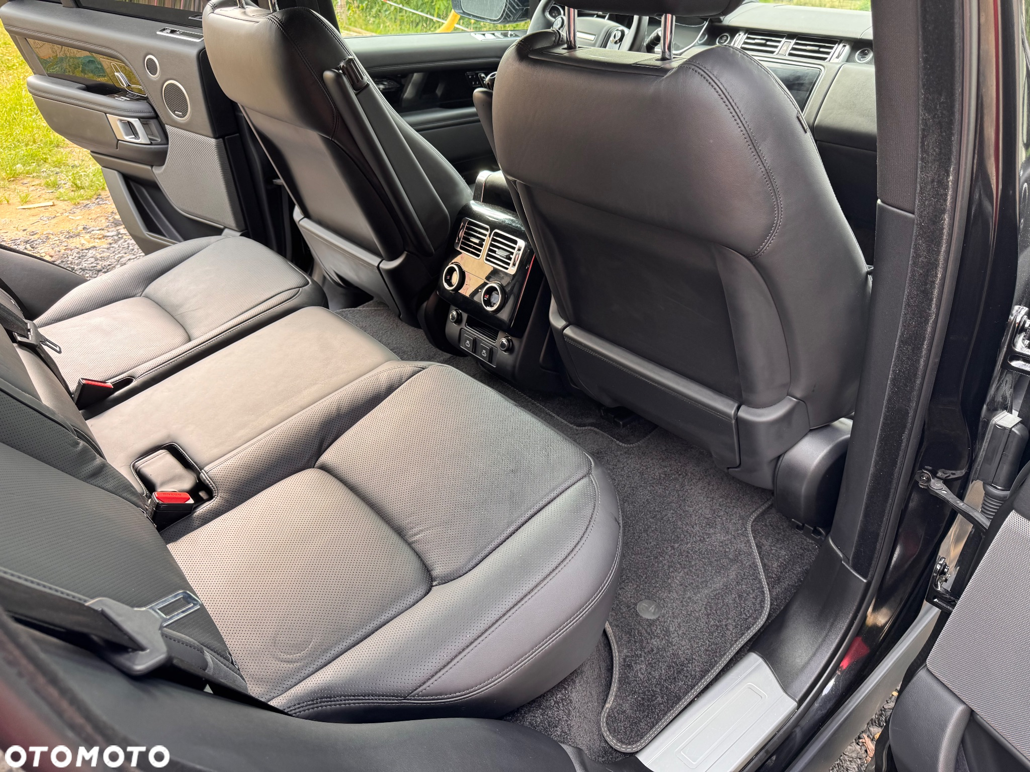 Land Rover Range Rover 5.0 V8 S/C Fifty Anniversary Edition - 24