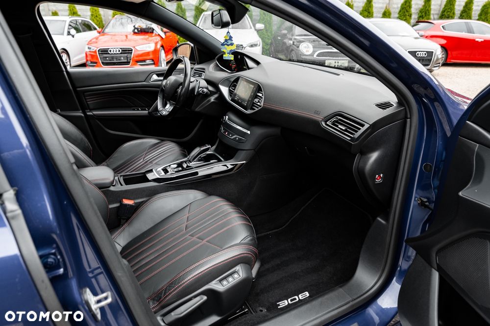 Peugeot 308 PureTech 130 EAT8 GT - 22