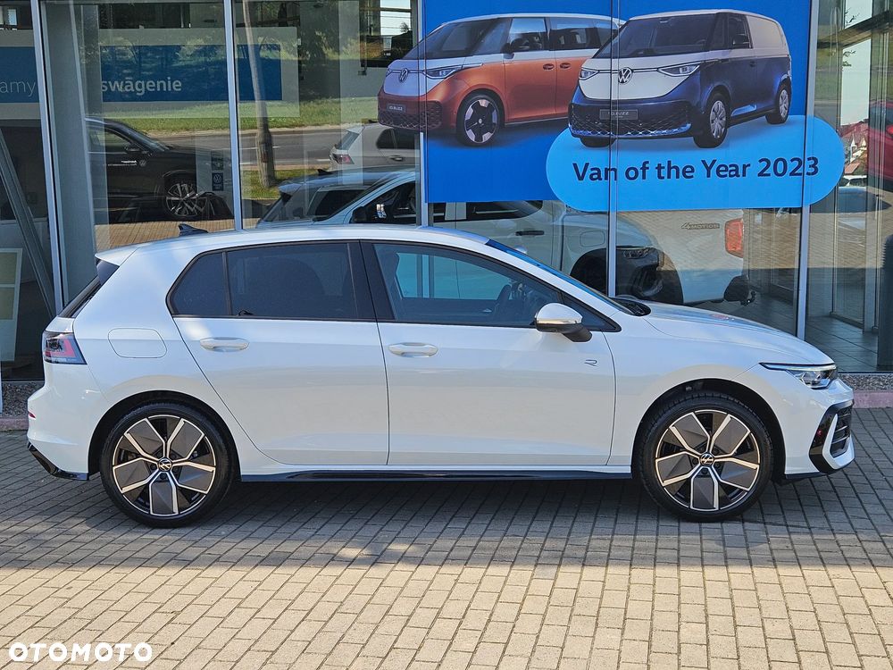 Volkswagen Golf 1.5 eTSI mHEV R-Line Plus DSG - 5