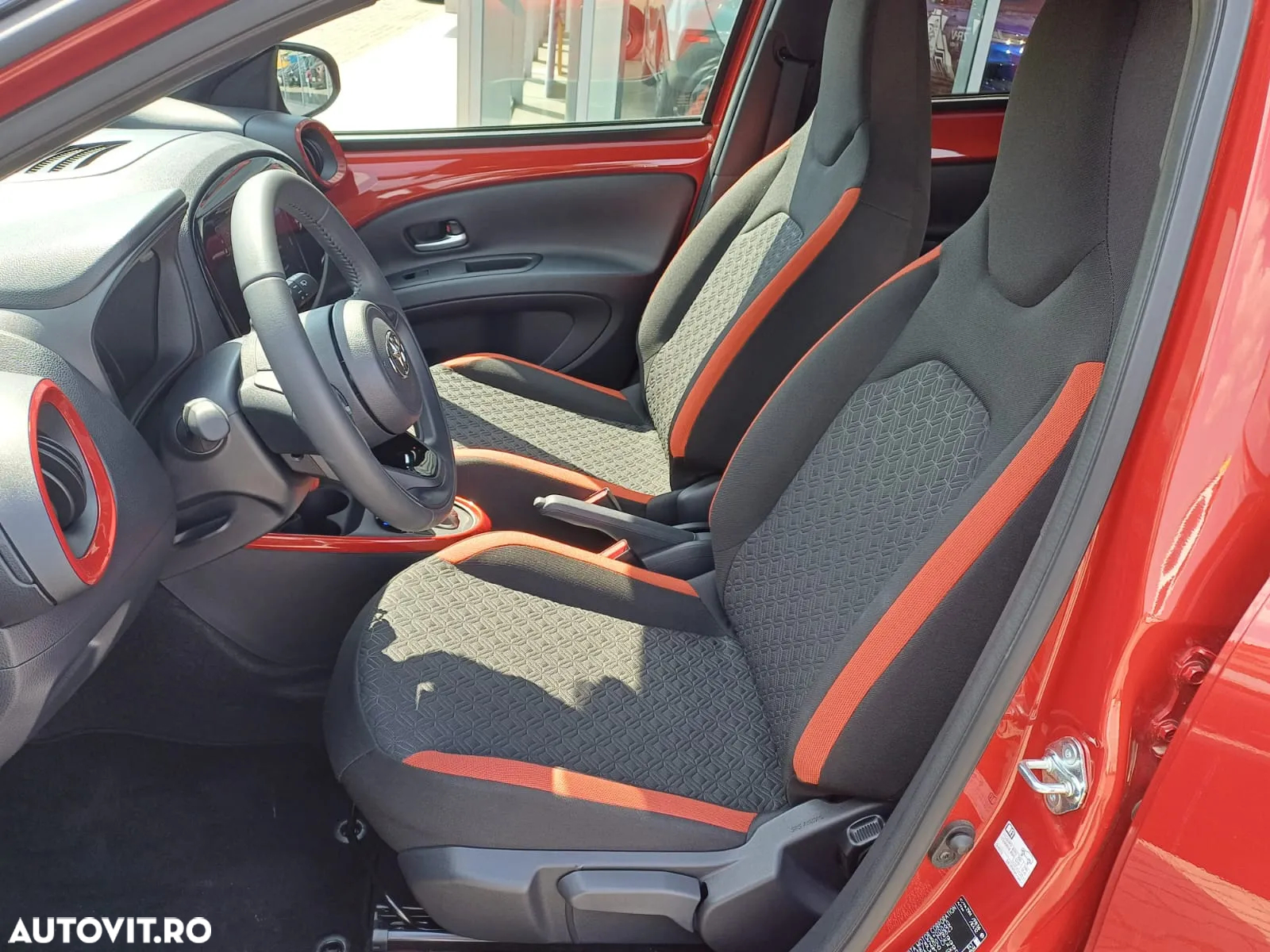 Toyota Aygo X 1.0l CVT Dynamic - 8