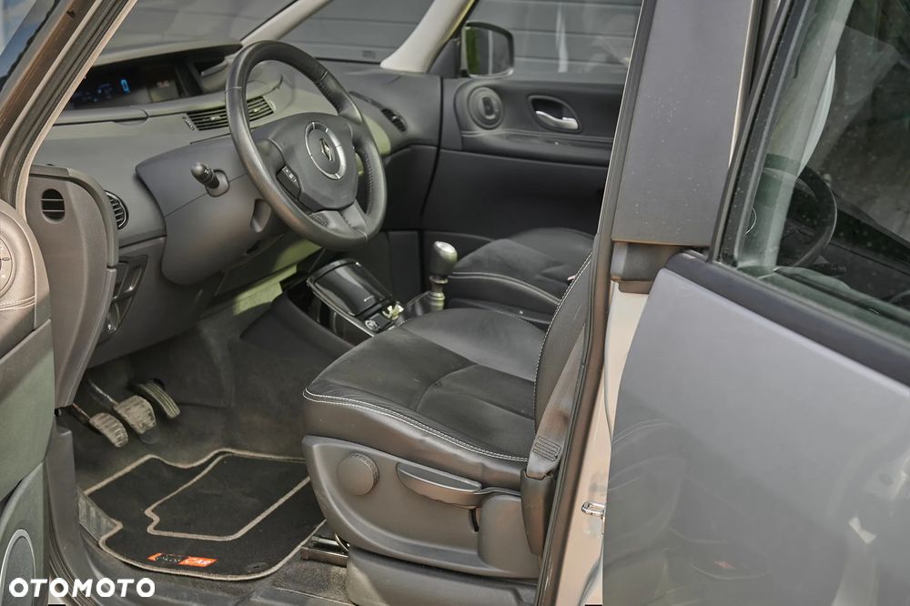 Renault Espace 2.0 dCi SL Alcantara - 12