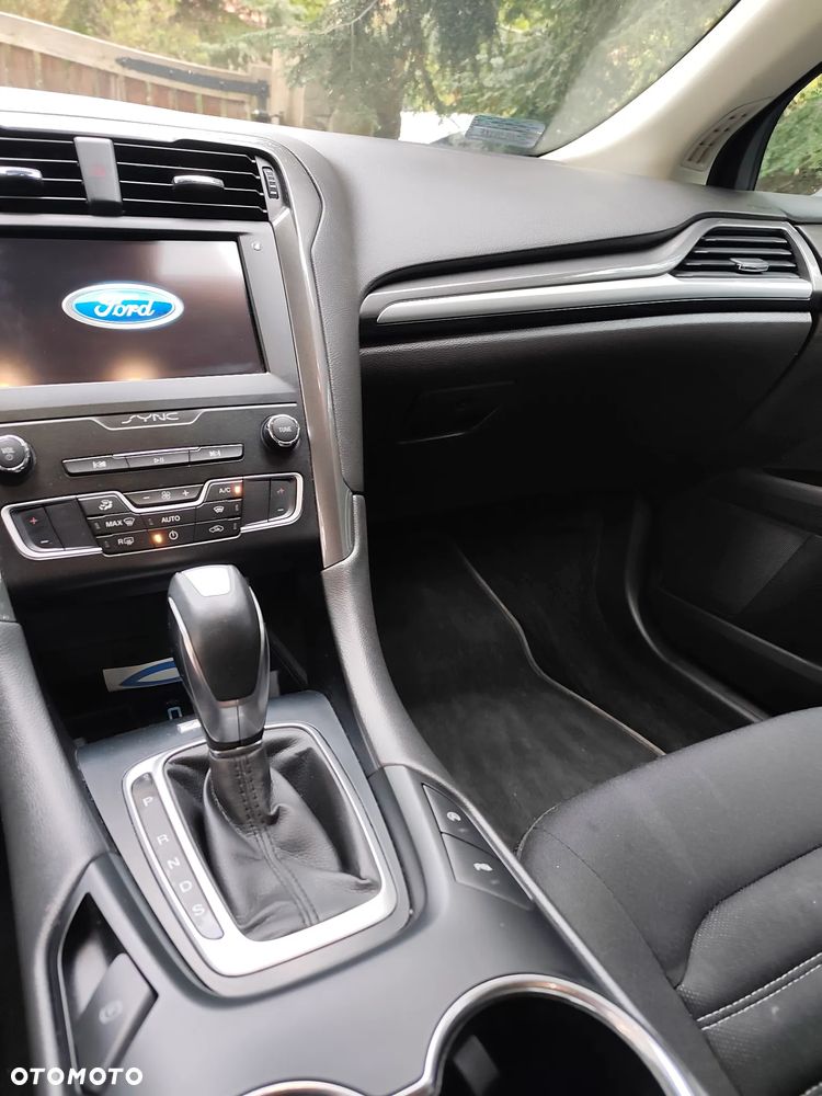 Ford Mondeo 1.5 EcoBoost Titanium - 11